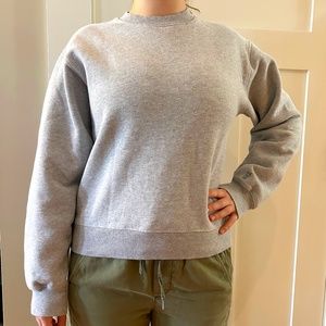 Aritzia TNA Cozy Fleece Perfect Crew Sweatshirt - Grey - XS